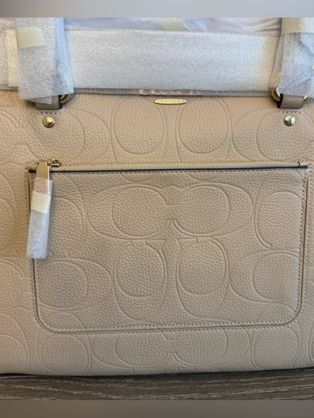 NWT Coach Station Tote bag. - Picture 7 of 8